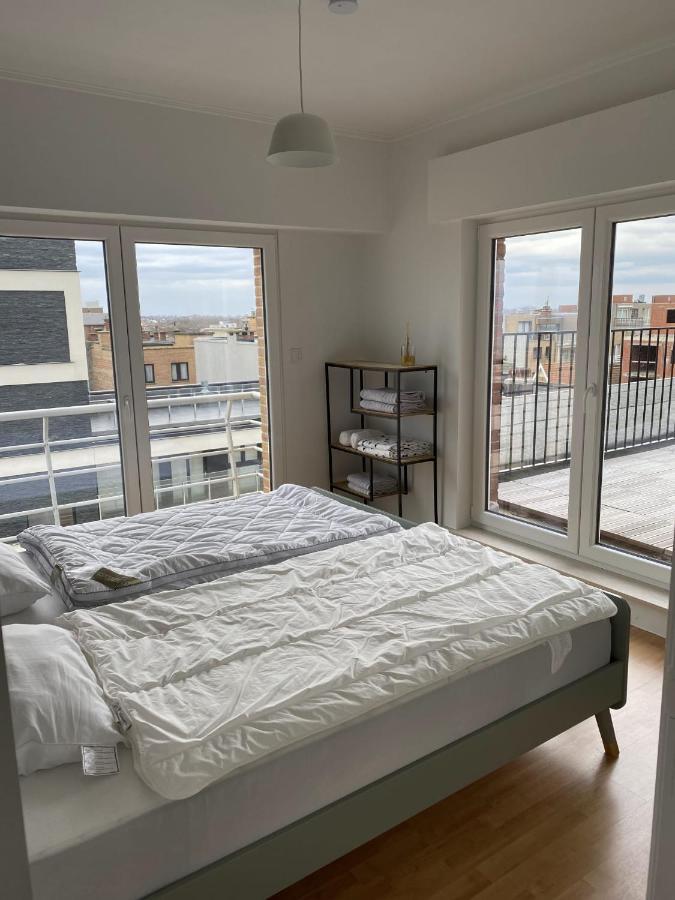 Appartment With Frontal Sea View With 3 Bedrooms Koksijde Esterno foto